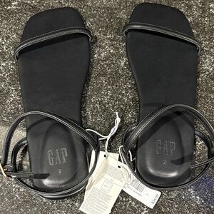 GAP Elegant Black Sandals